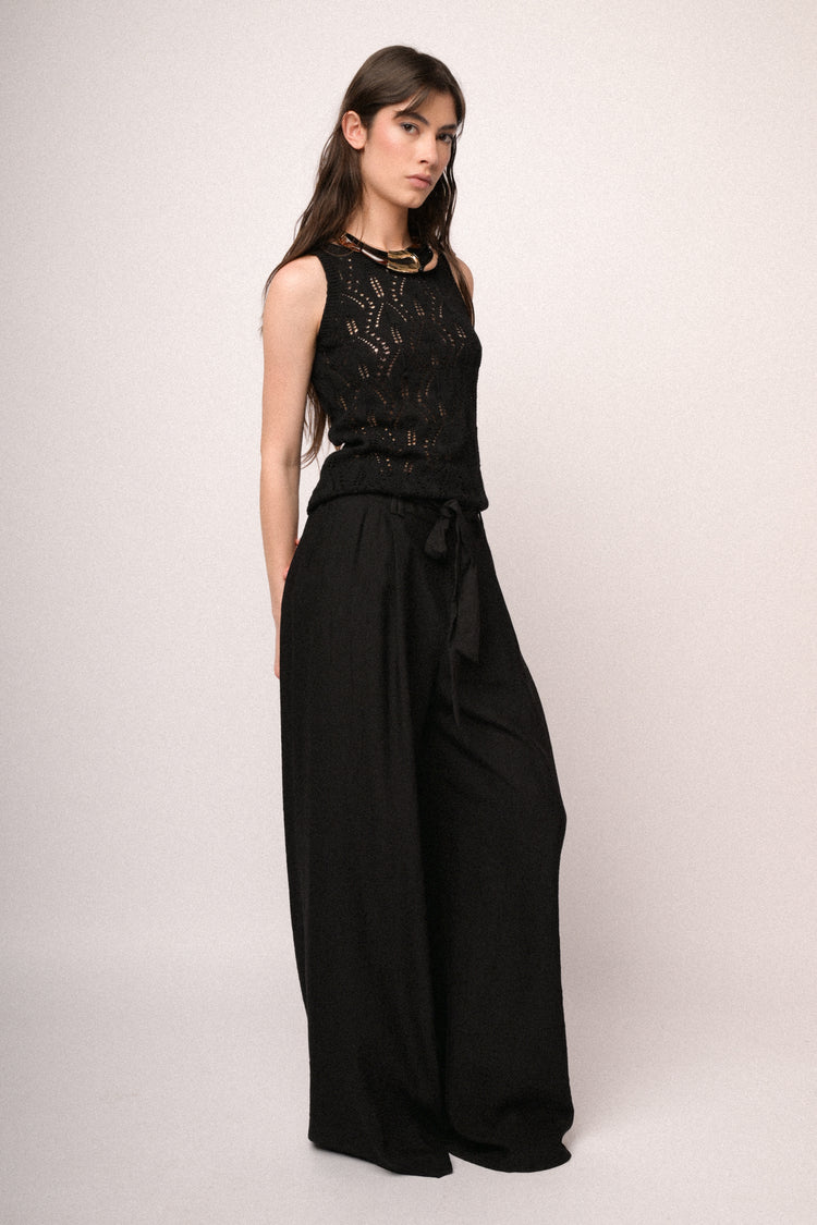 Black viscose belted wide-leg trousers