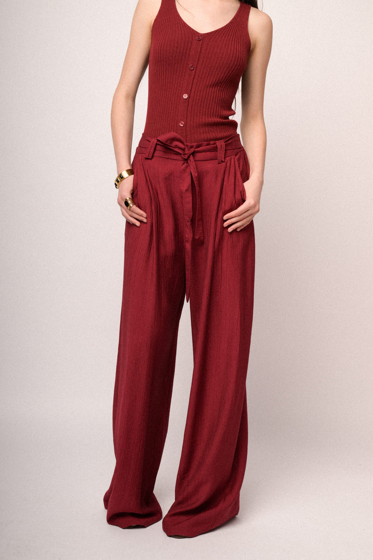 Red viscose belted wide-leg trousers