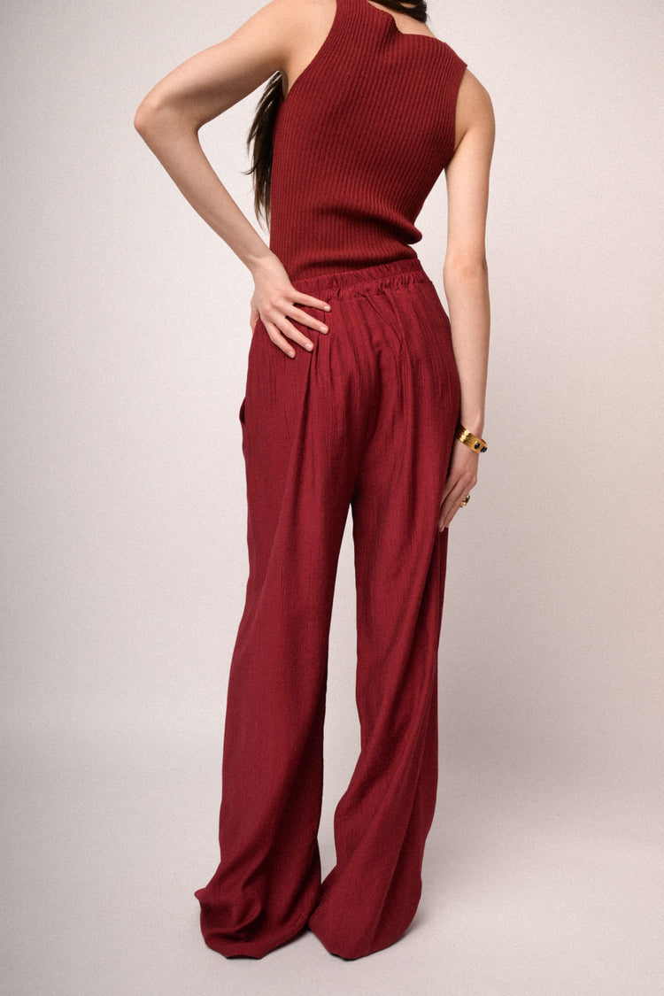 Red viscose belted wide-leg trousers