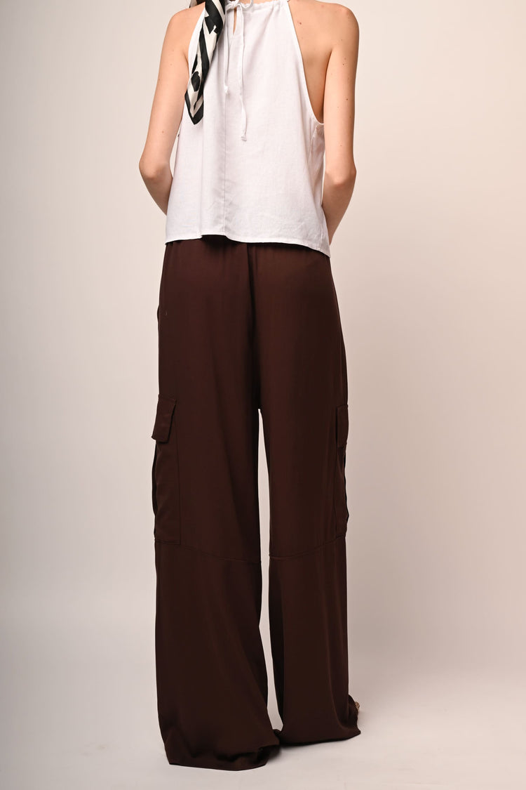 Wide-leg cargo pants