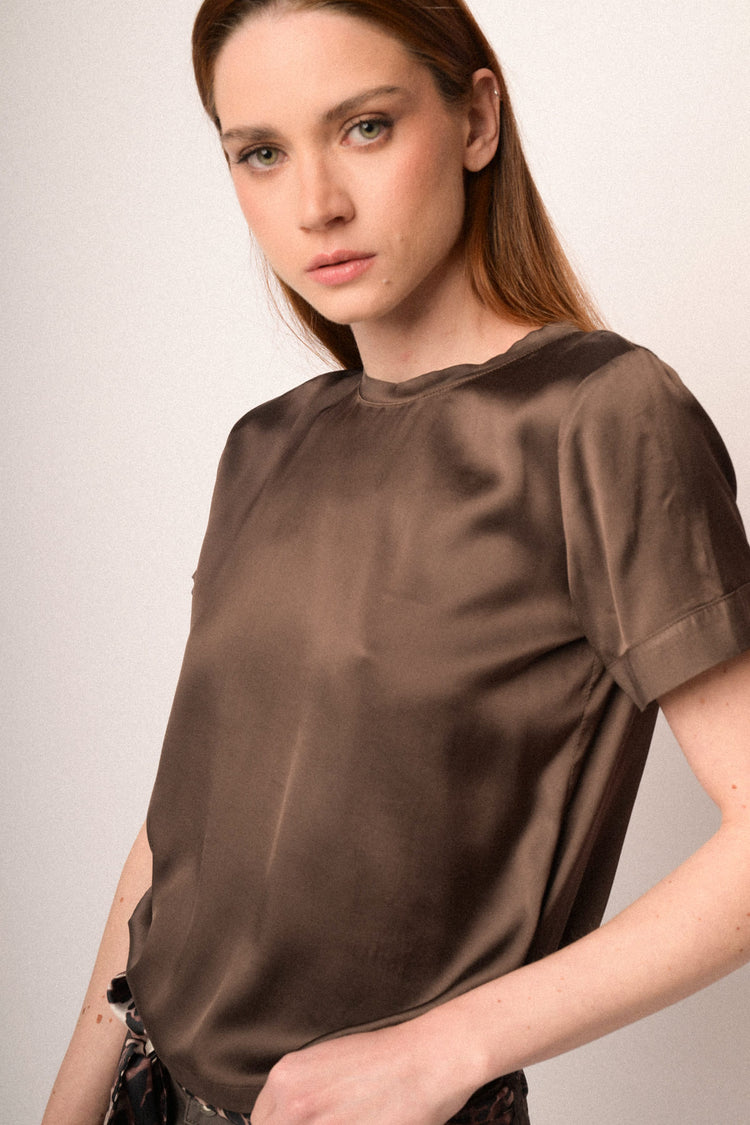 Chocolate viscose satin t-shirt
