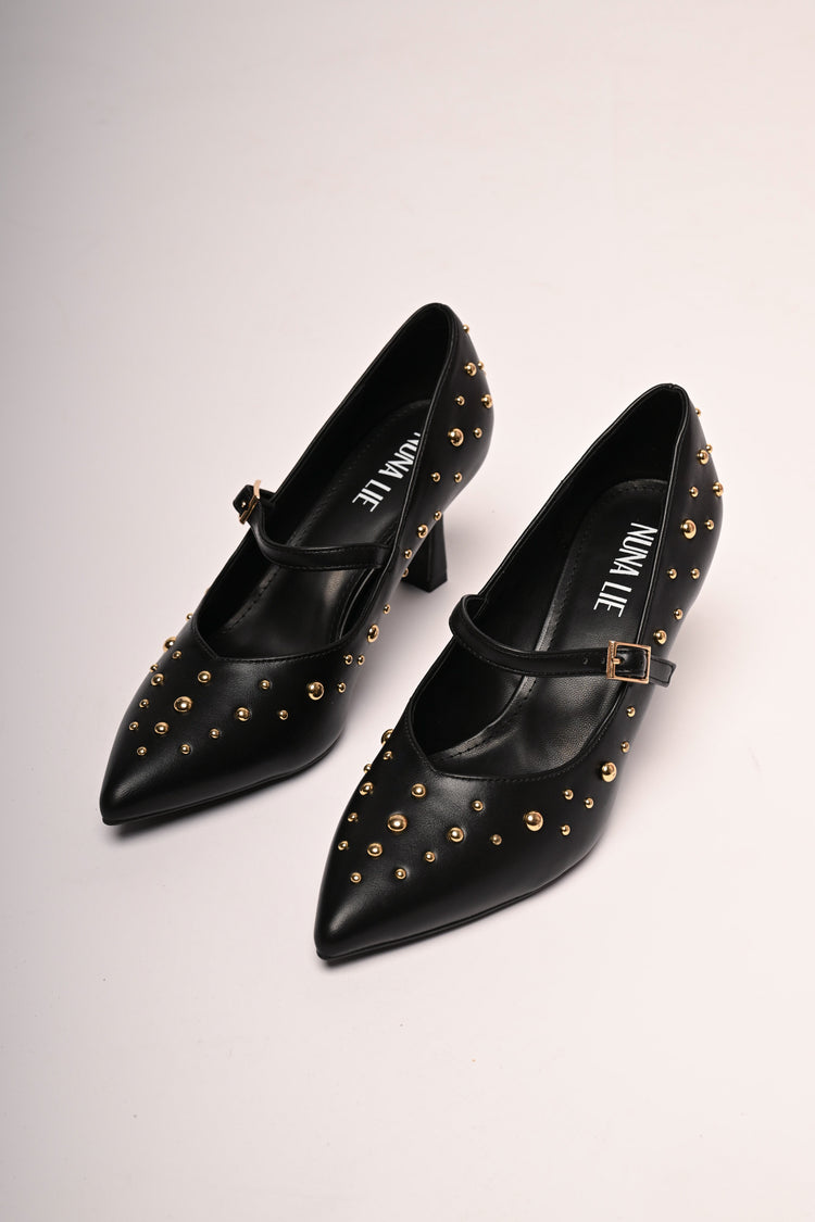Stud-embellished pumps