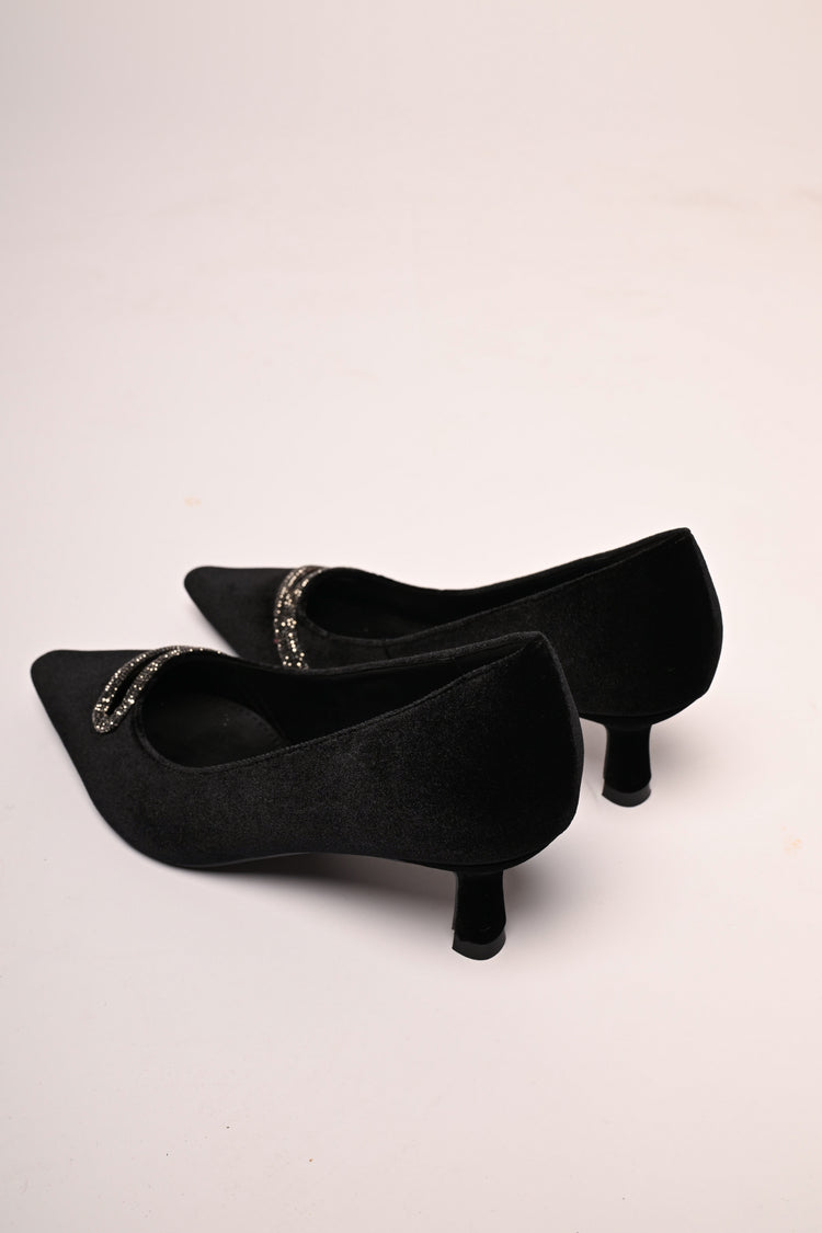Rhinestone-embellishment velvet pumps