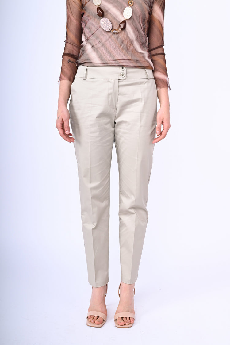 Straight-leg trousers