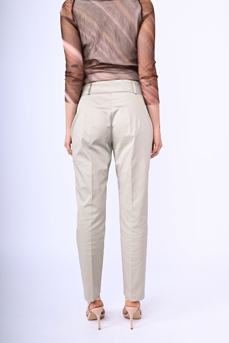 Straight-leg trousers