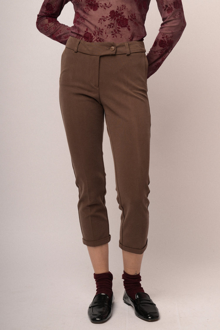Pantaloni linguetta