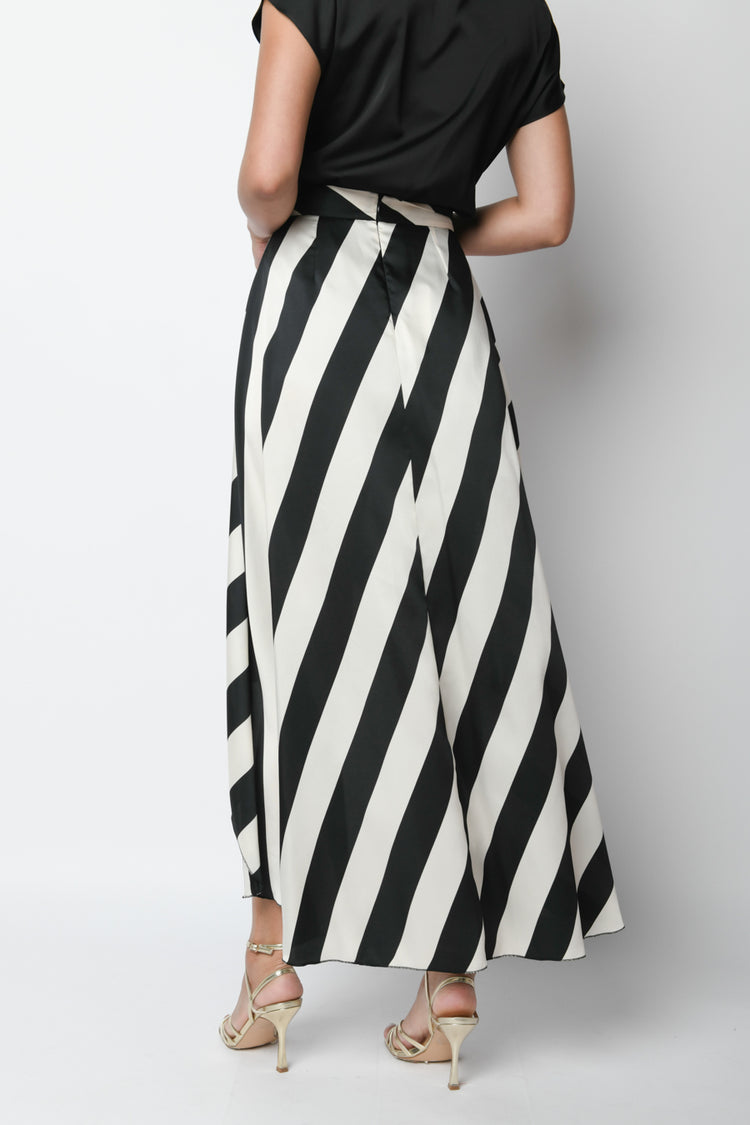 Diagonal striped high-low skirt