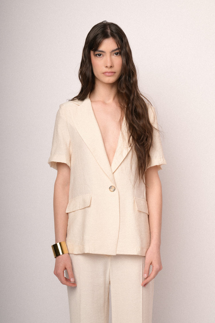 Ivory viscose short sleeved blazer