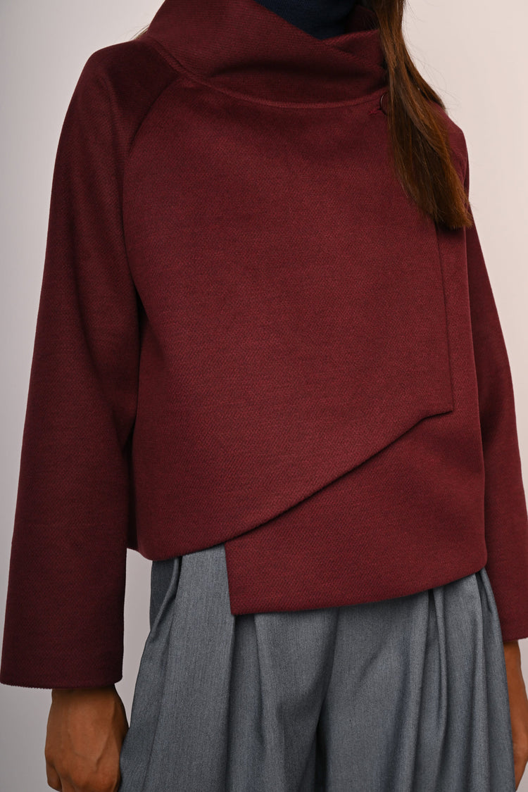 Crater collar cape jacket