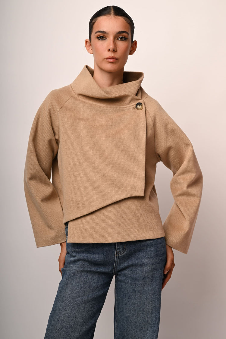 Crater collar cape jacket