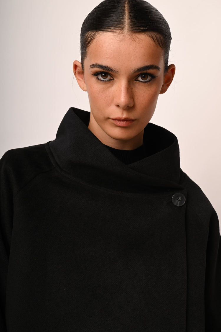Crater collar cape jacket
