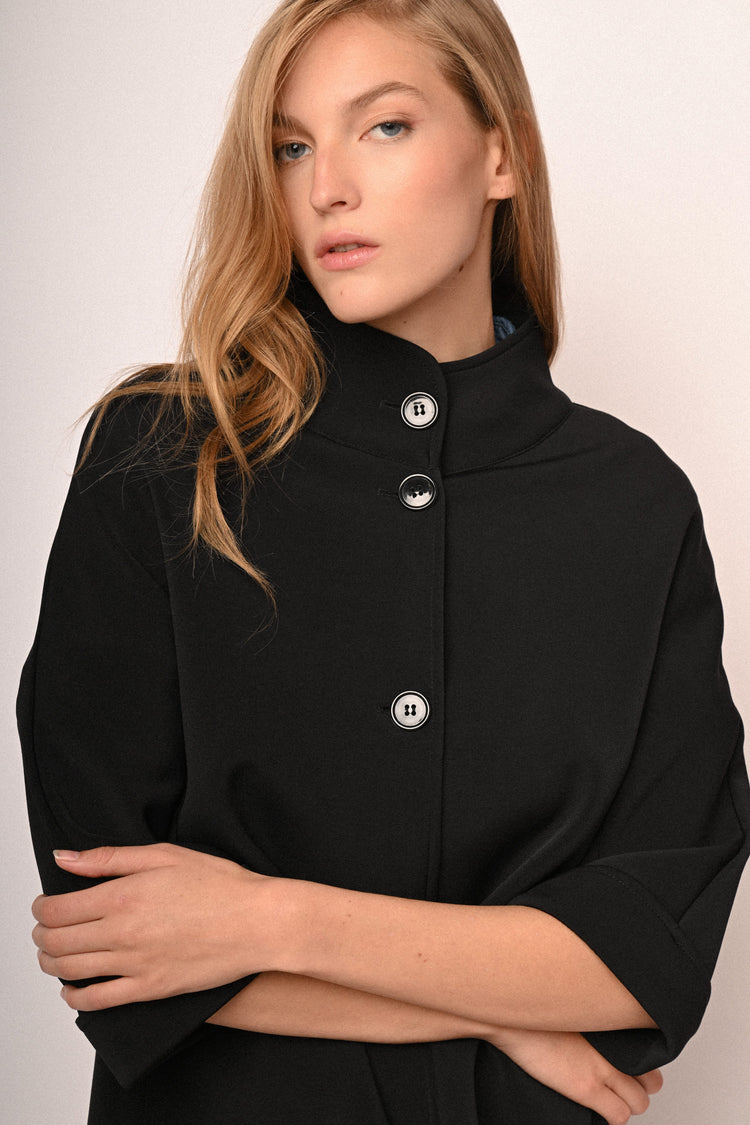 Cropped sleeves cape