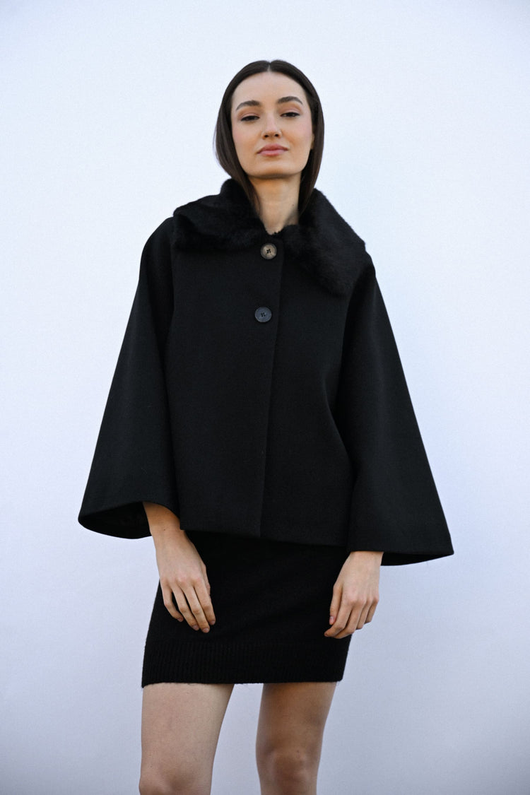 Faux fur collar short coat