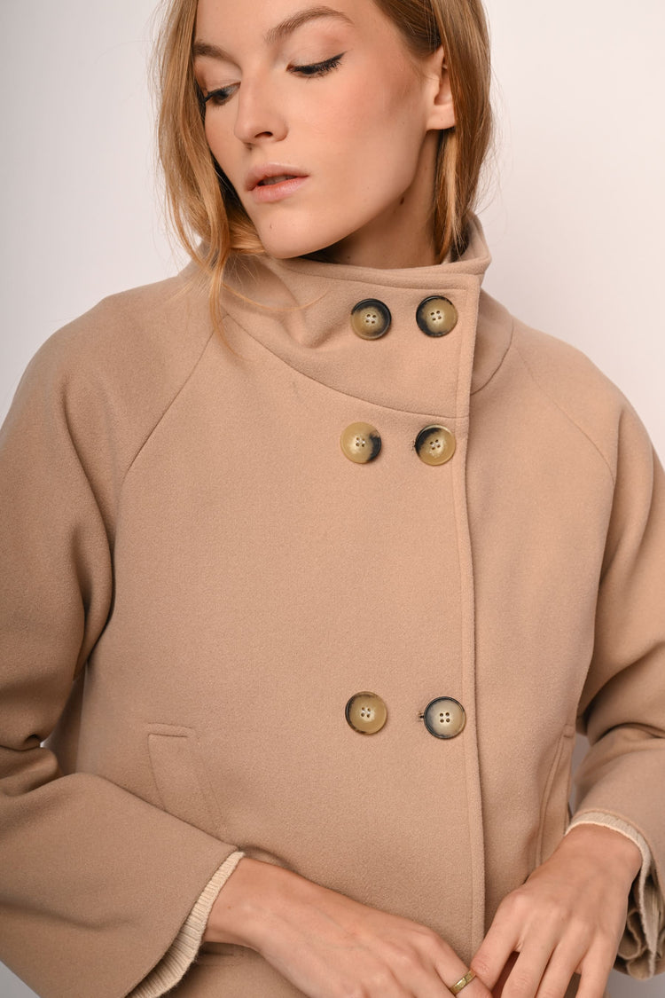 Double-breasted short coat