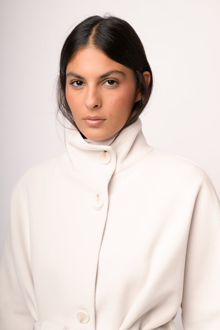 Cappotto collo coreano e cintura