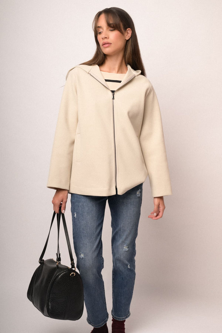 Cappotto corto con zip e cappuccio