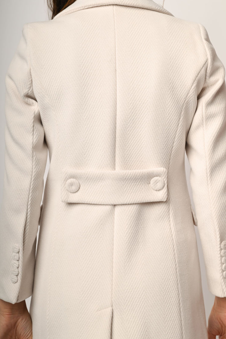 Single-breasted coat