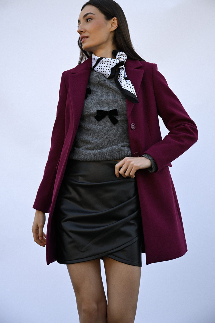 Jewel-button single-breasted coat