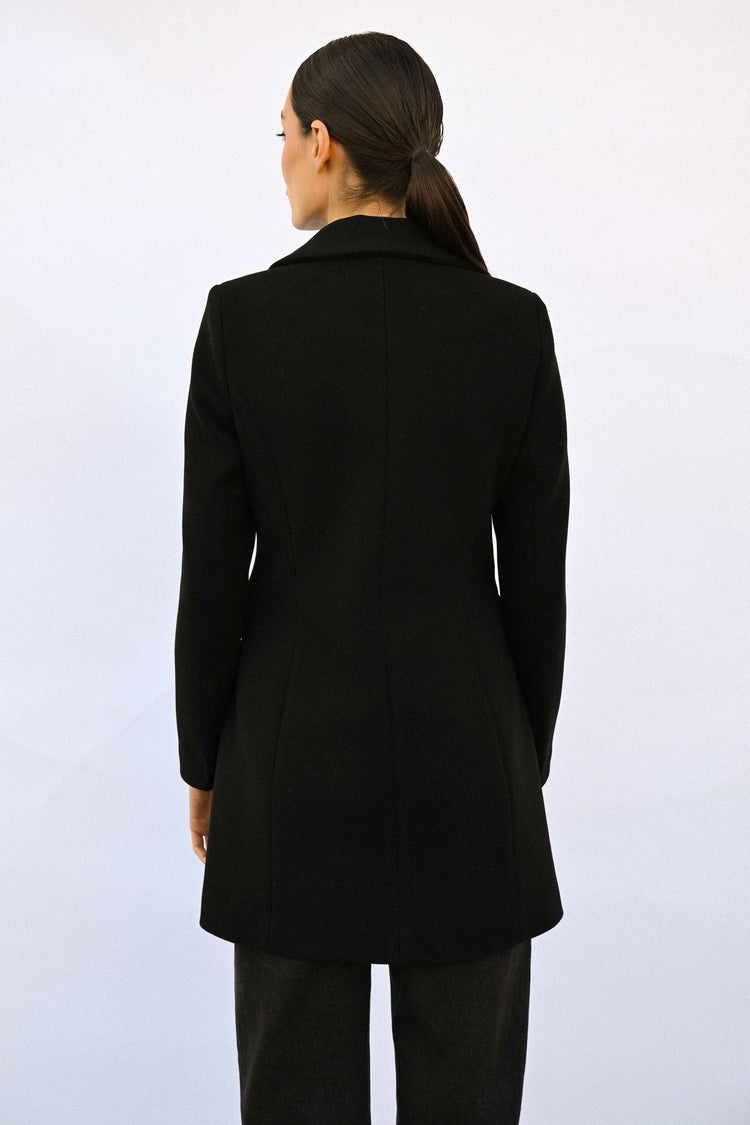 Single-breasted basic coat