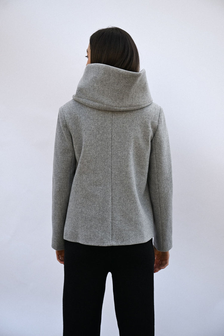 Double-breasted short coat