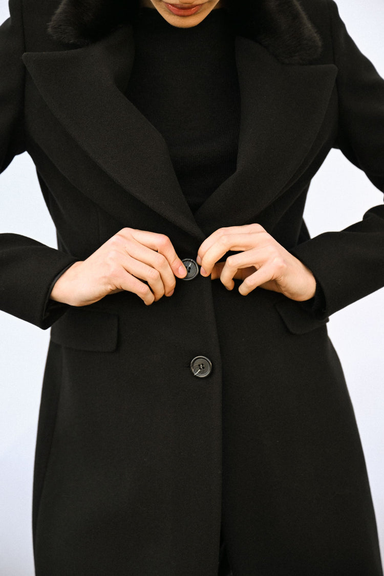 Faux fur collar single-breasted coat