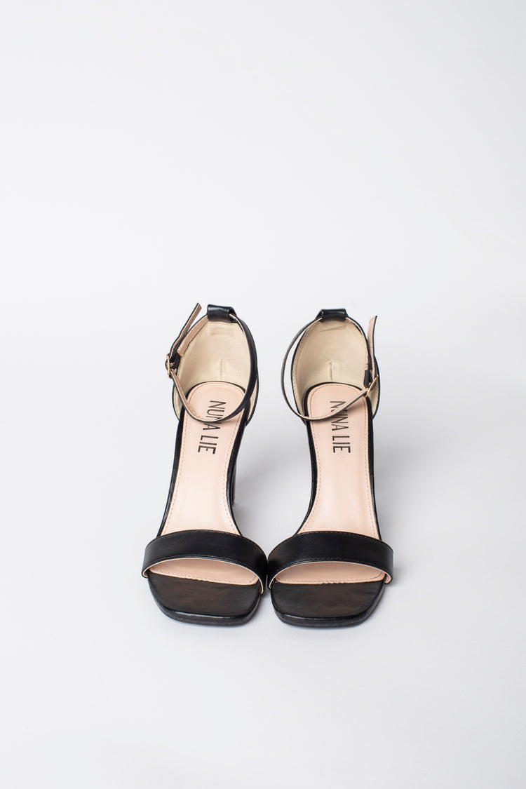 Block heel ankle strap sandals