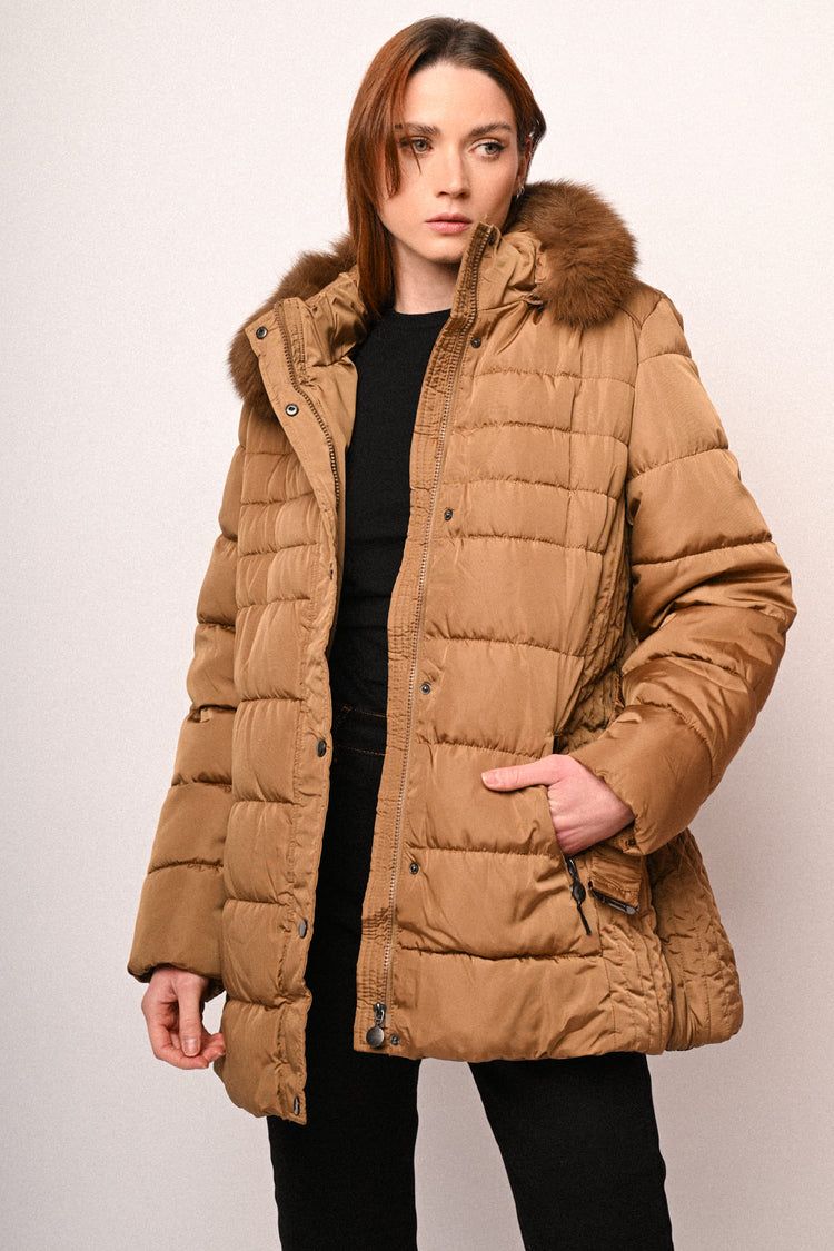 Fur-trimmed hood belted down jacket