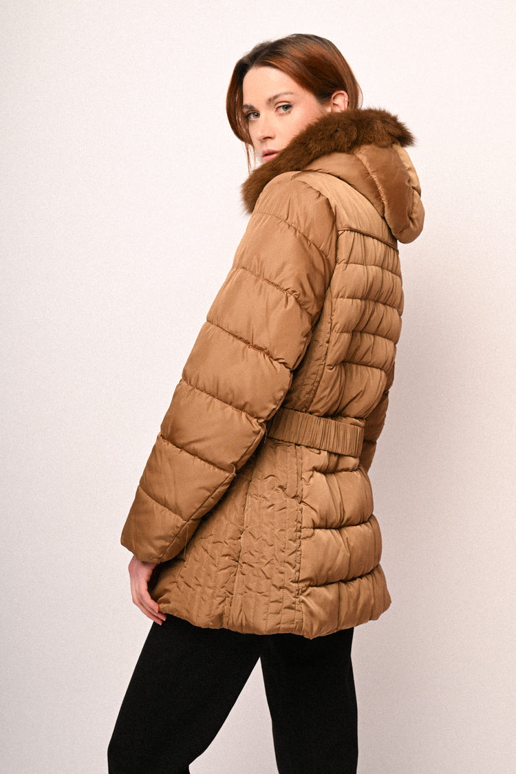 Fur-trimmed hood belted down jacket