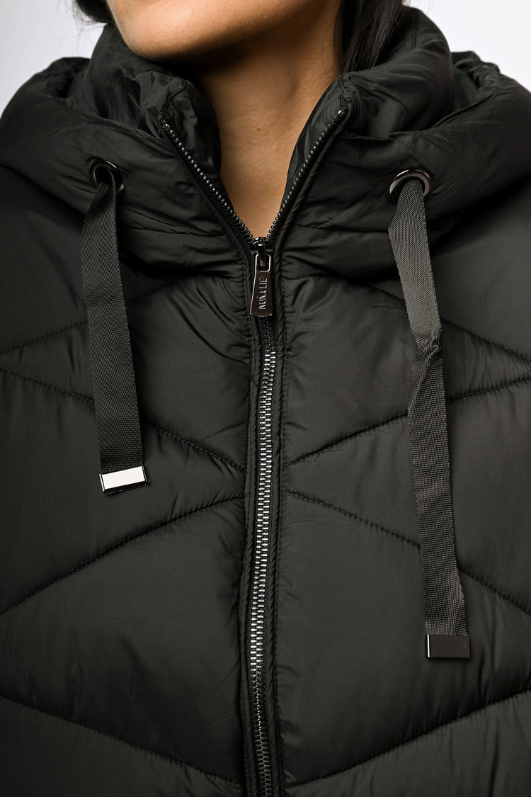 Hooded quilted nylon down jacket