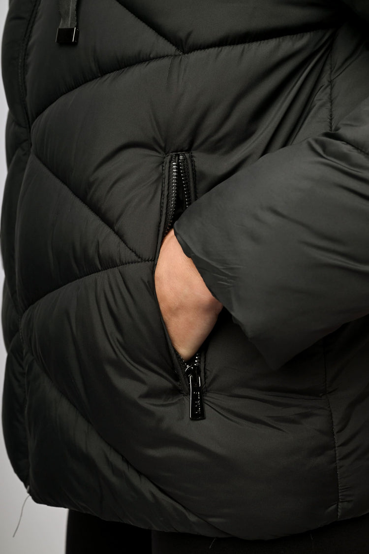 Hooded quilted nylon down jacket