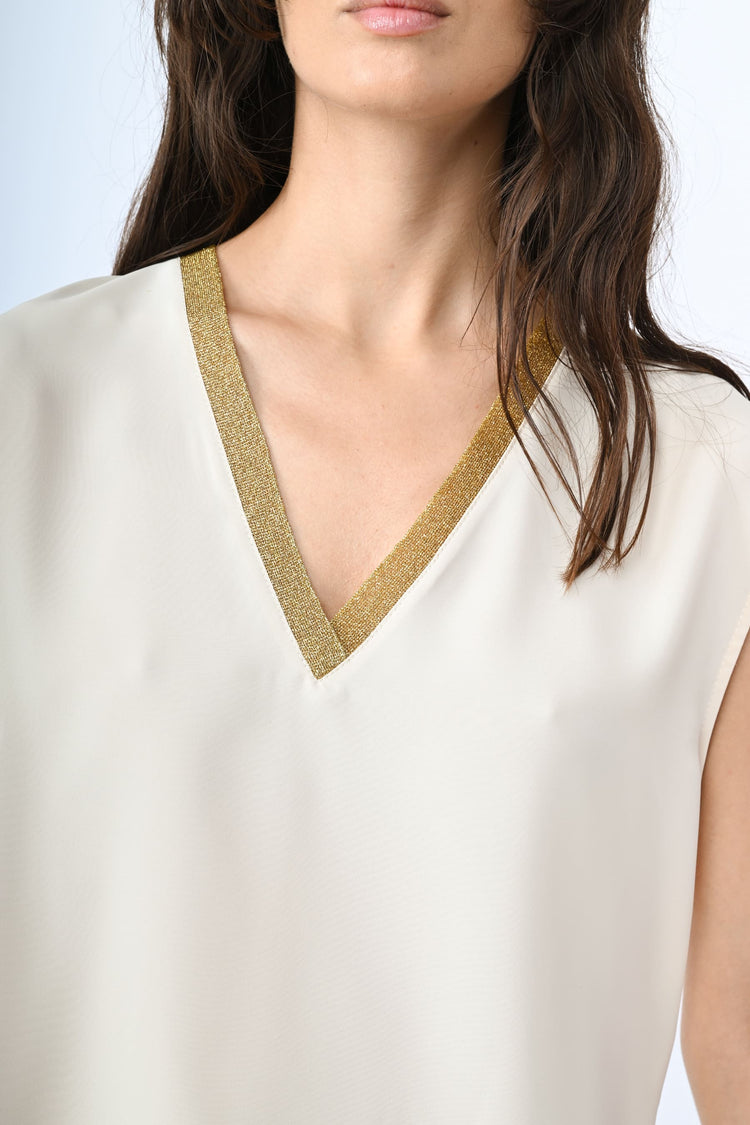 Lurex trimmed V-neck top