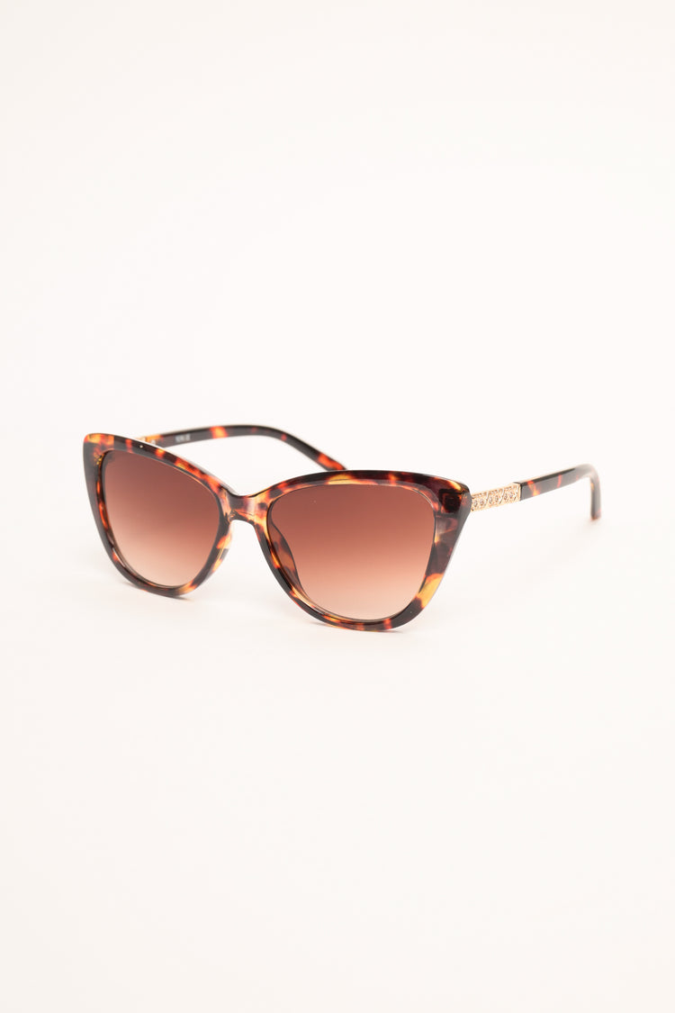Tortoiseshell cat-eye sunglasses