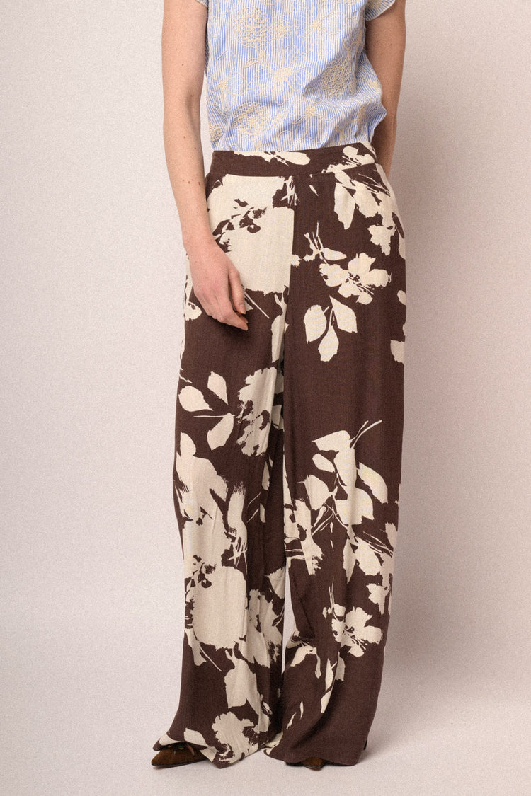 Brown floral wide-leg trousers
