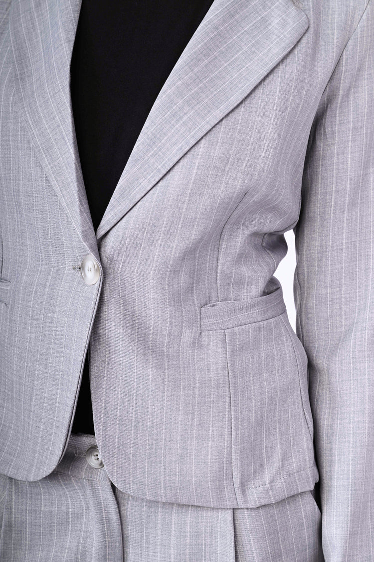 Pinstriped single-breasted blazer
