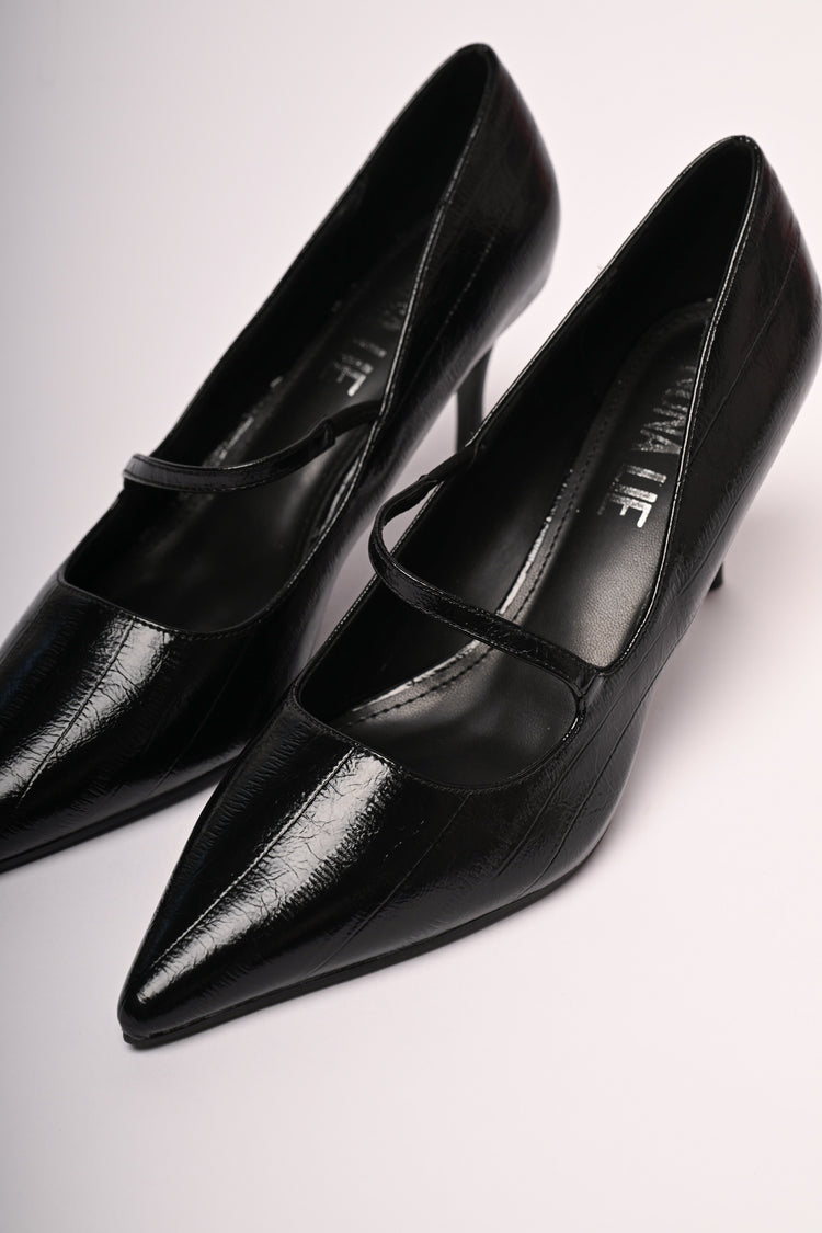 Animalier faux leather pumps