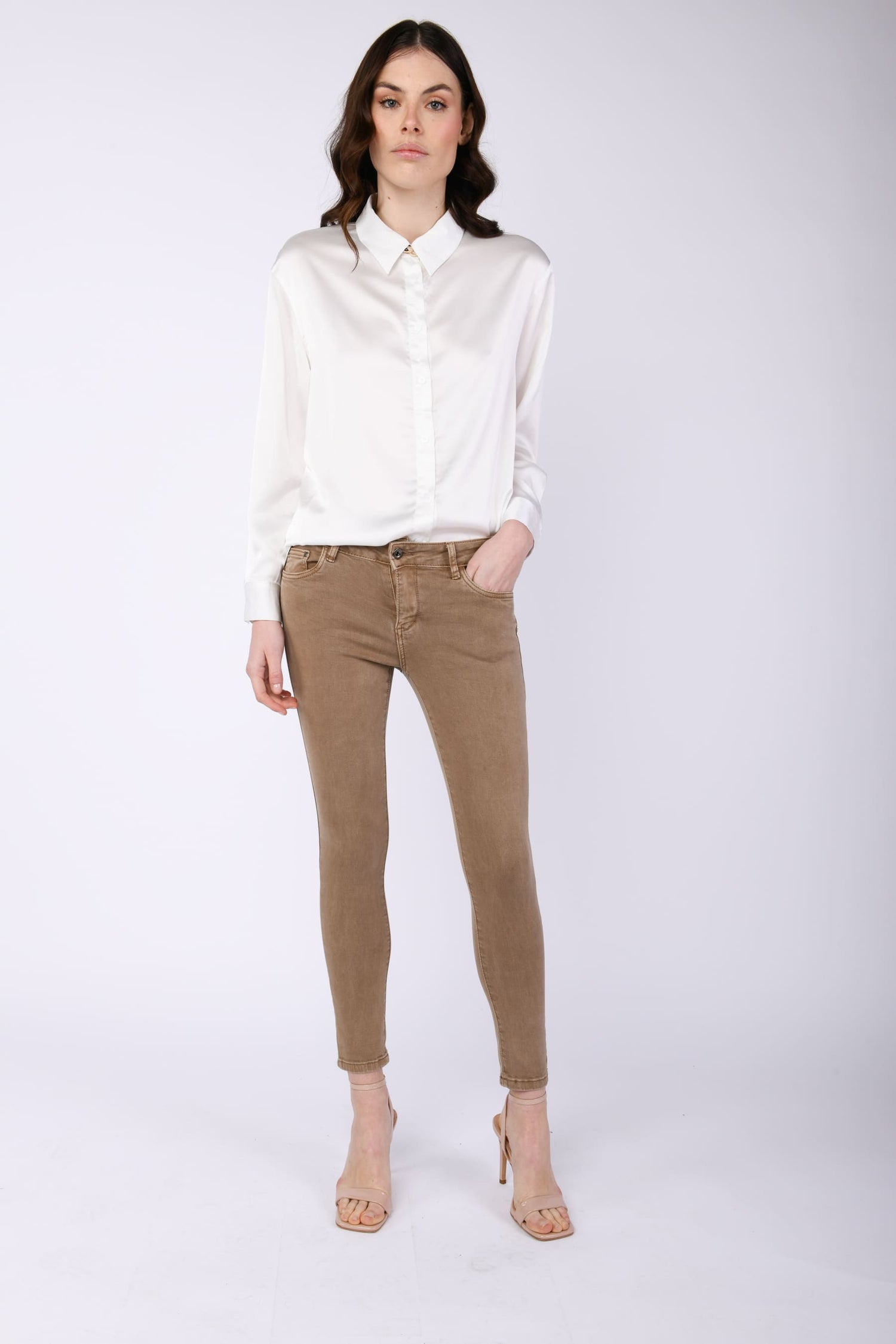 GI71CM-23_1_1_5fd62aee-13db-4239-ae7d-7b608c02e0bb
