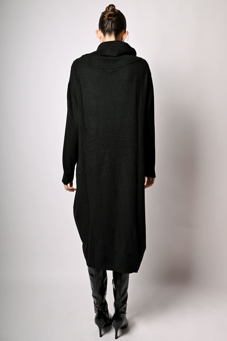 Oversized knit dress