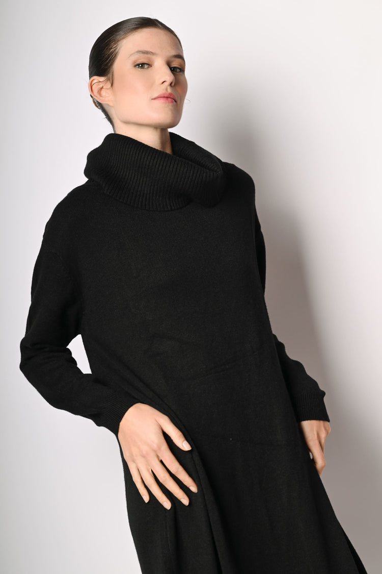 Oversized knit dress