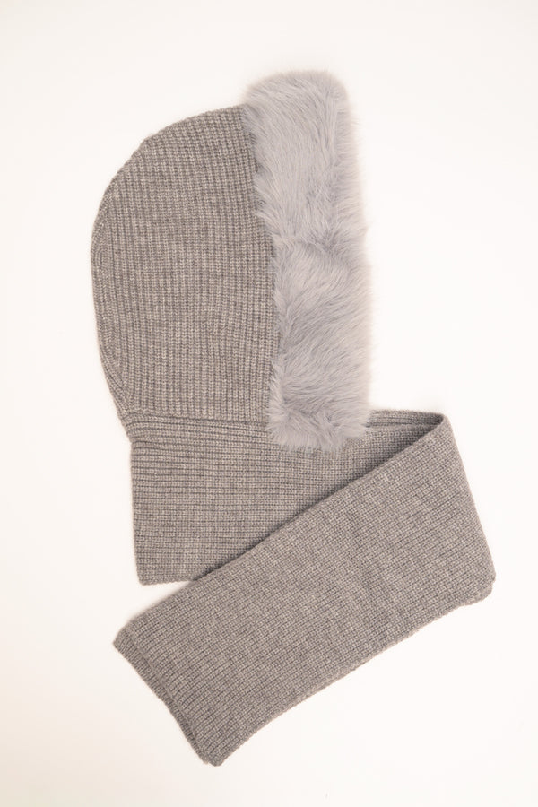 Grey knit hood with rabbit-fur trim
