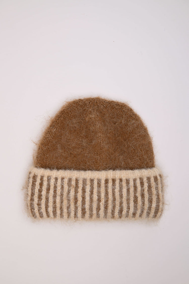 Knit hat + gloves set