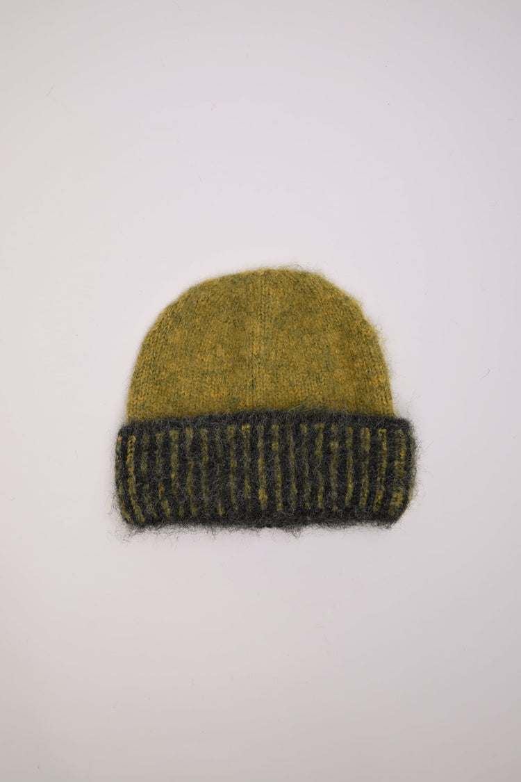 Knit hat + gloves set