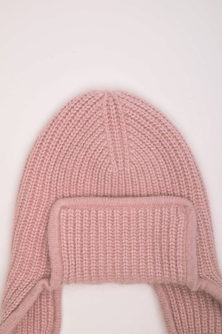 Earflaps hat