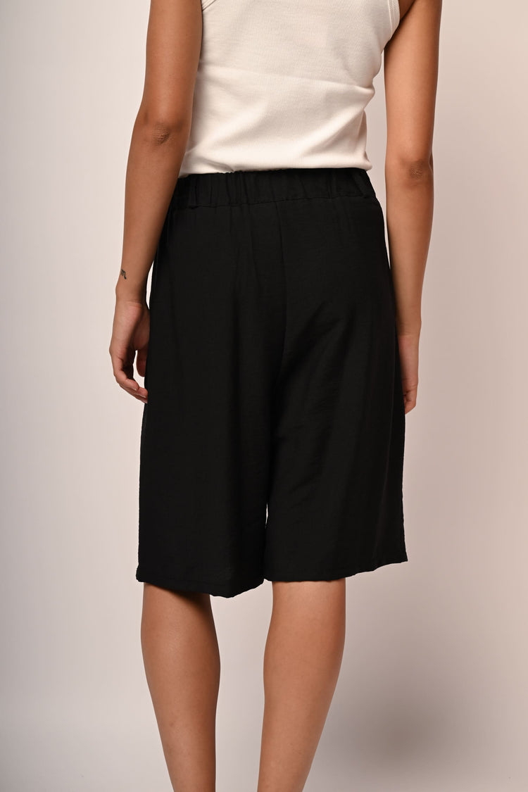Viscose-blend bermuda