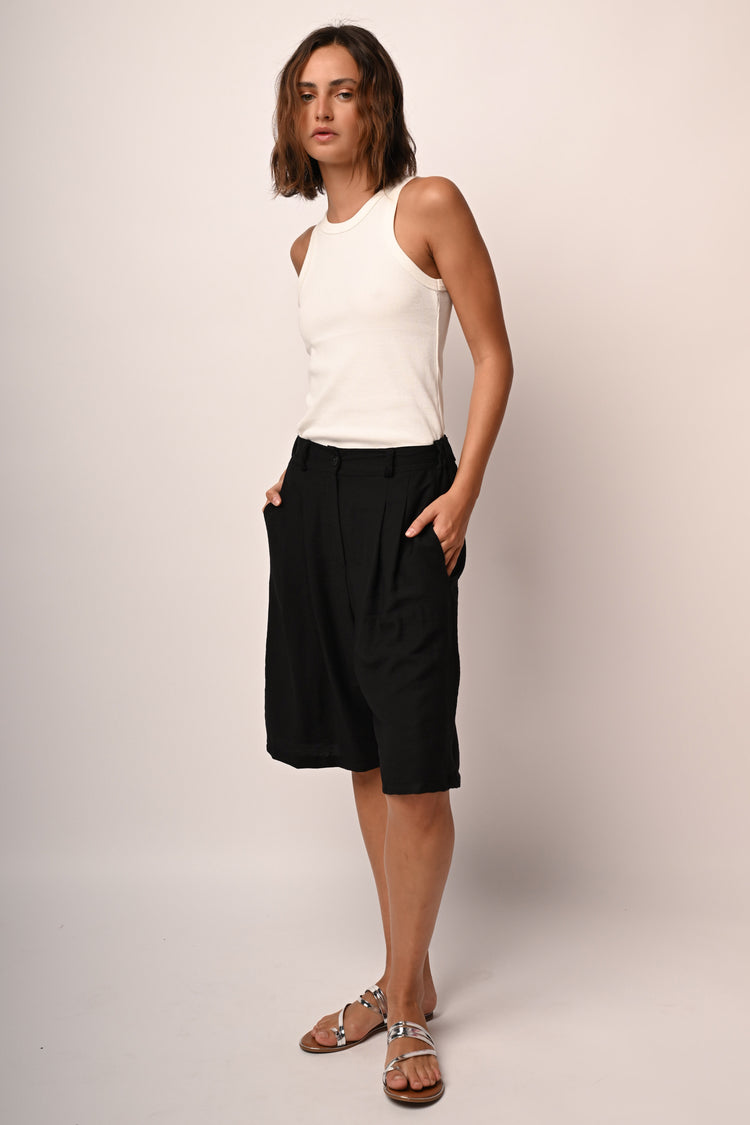 Viscose-blend bermuda