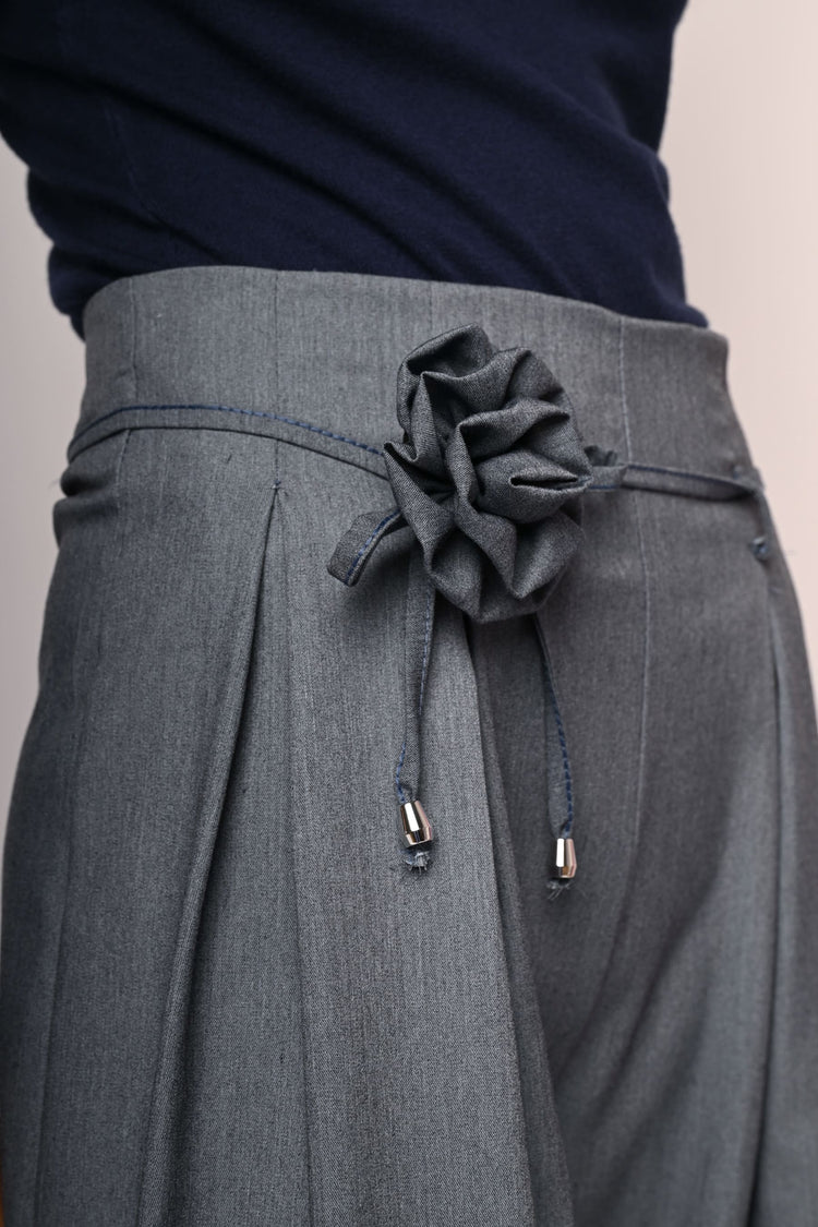 3D flower wide-leg trousers