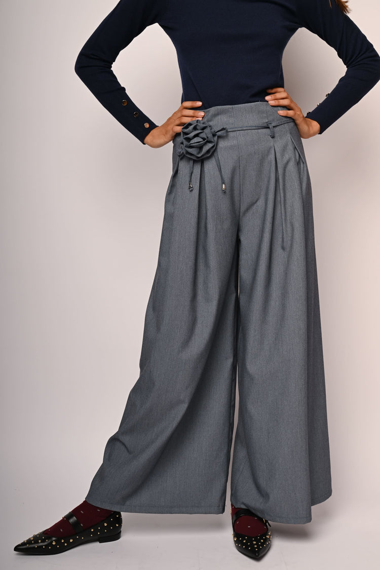 3D flower wide-leg trousers