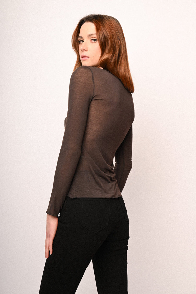 Boat neckline basic knit top
