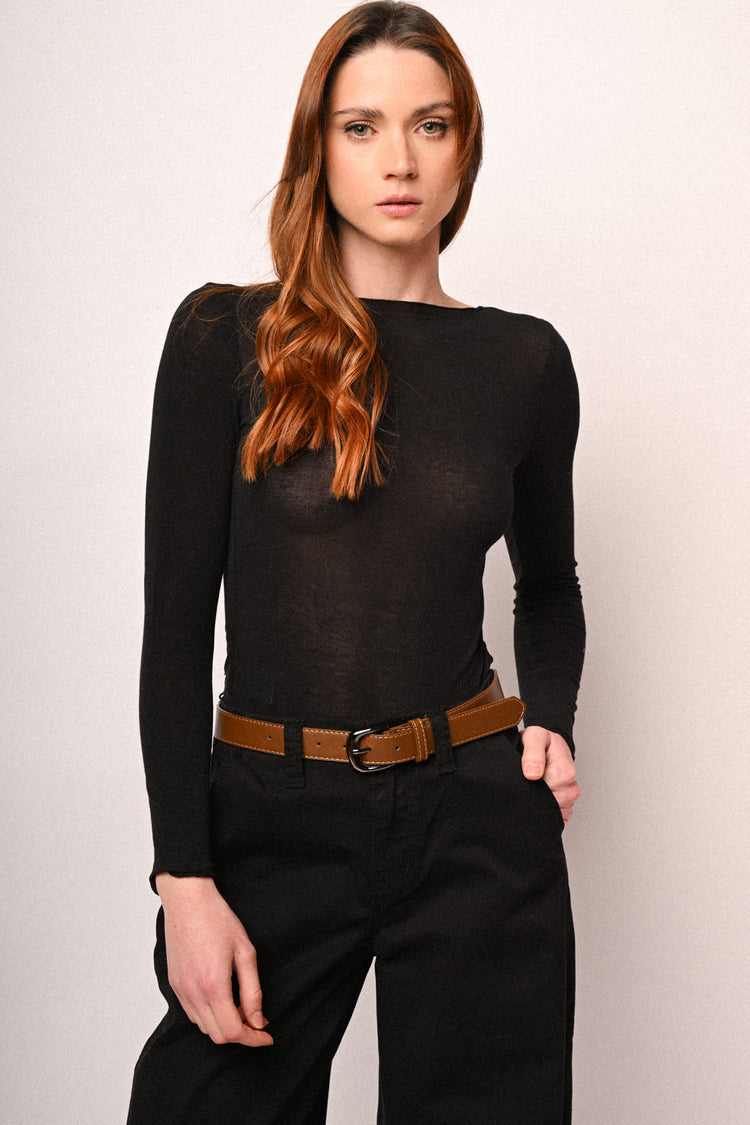 Boat neckline basic knit top