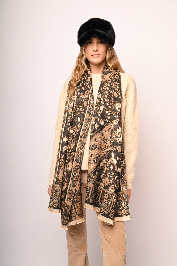 Ethnic motif jacquard scarf