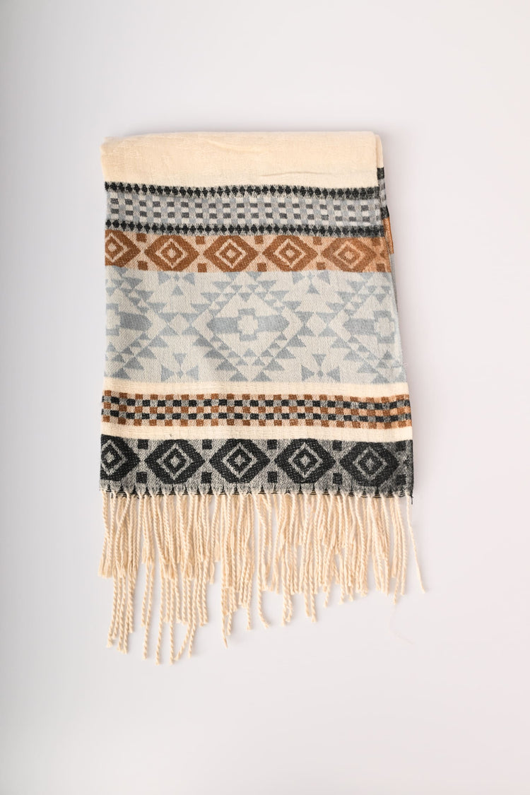 Geometric motifs jacquard scarf